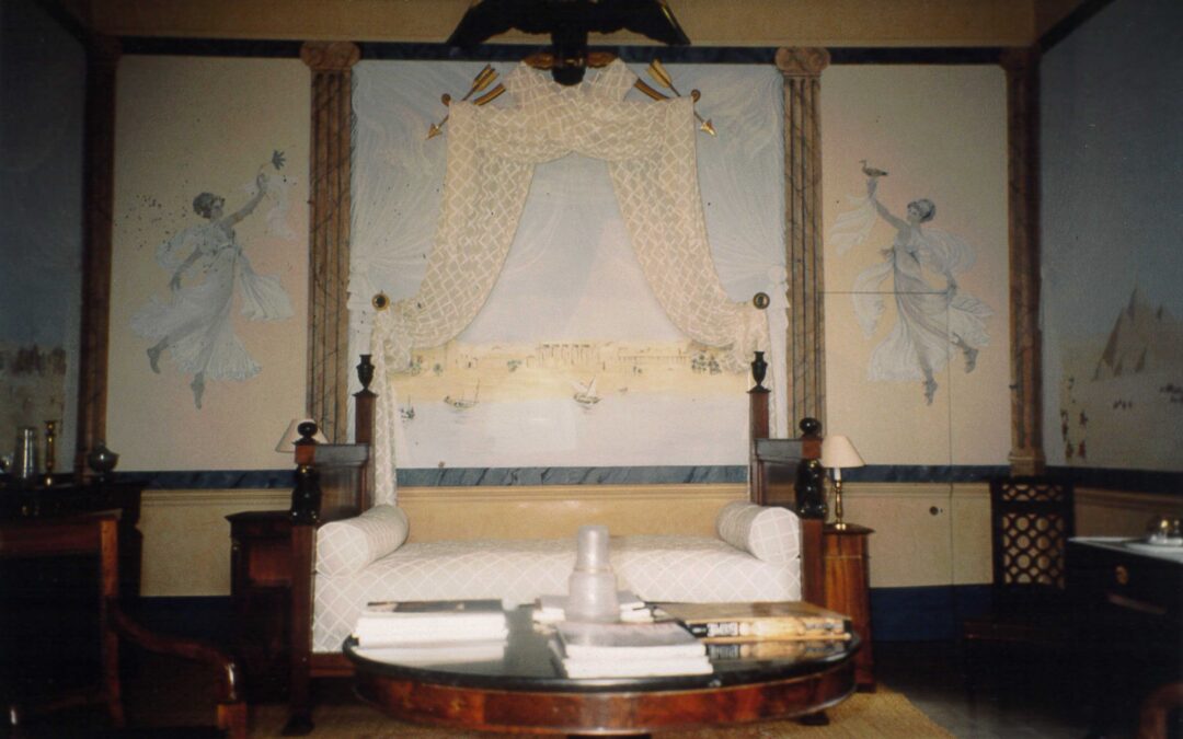 Exposition L'aigle et les pyramides au Château de Flaugergues